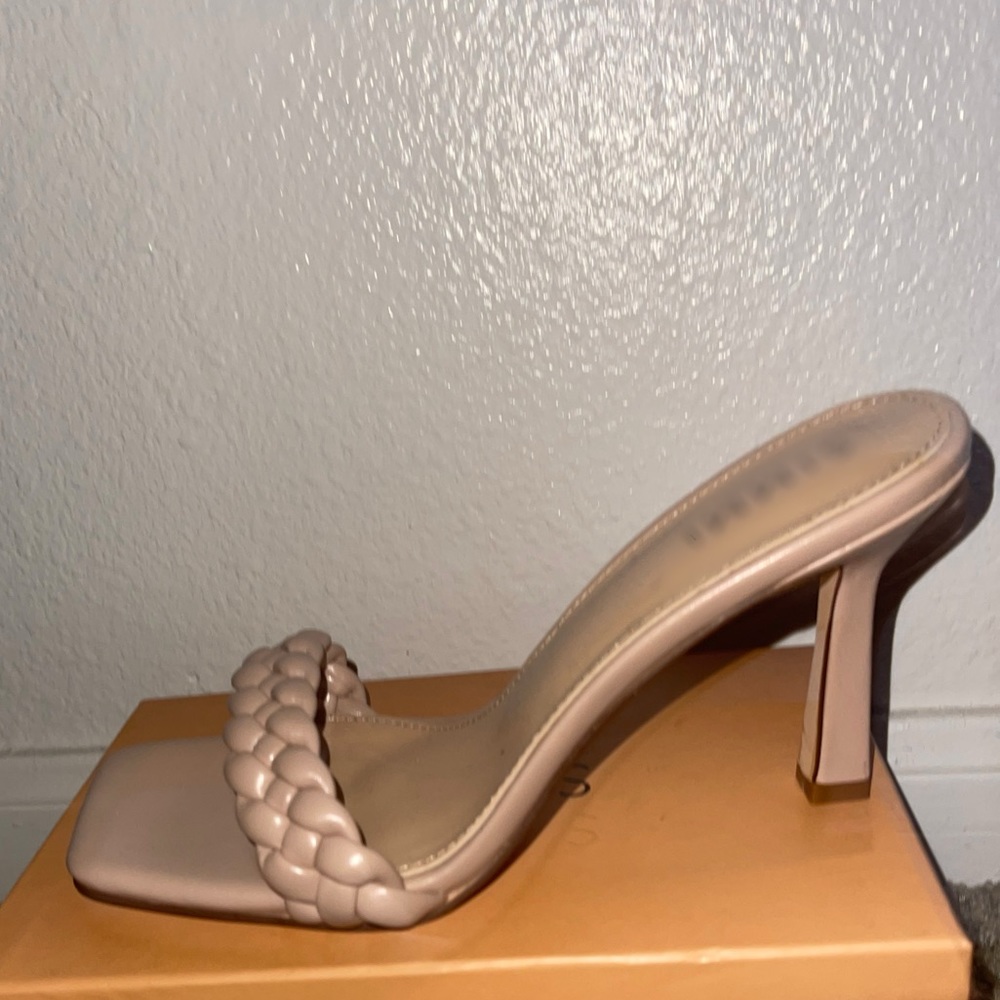 Tan heels